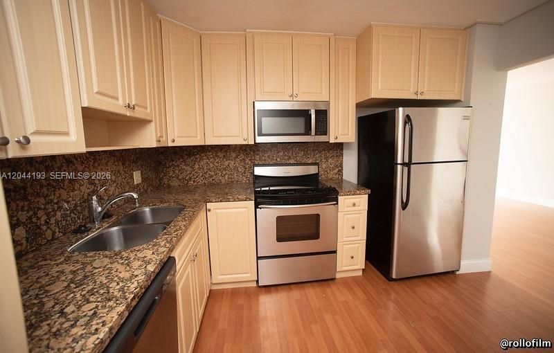 2801 NE 183rd St, Unit 709W, Aventura, FL 33160 Photo