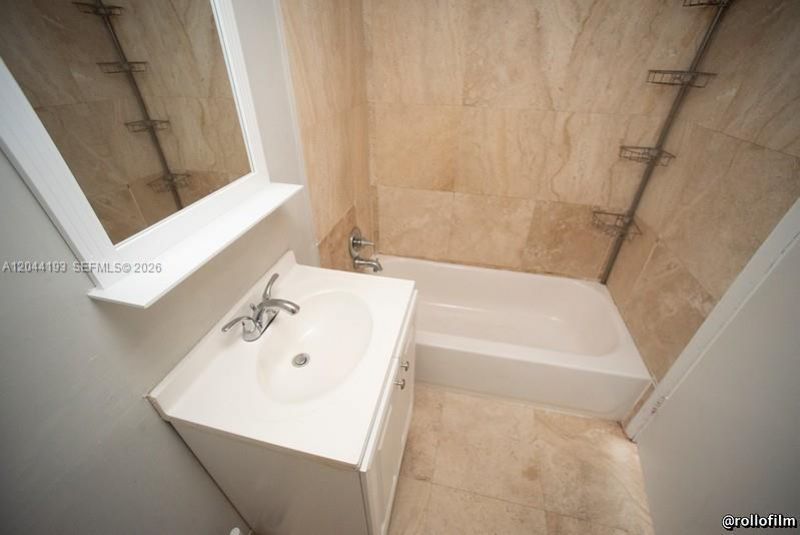 2801 NE 183rd St, Unit 709W, Aventura, FL 33160 Photo