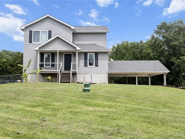 152 Southmoore Drive, Hillsboro, MO 63050