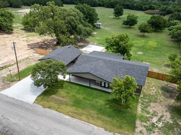 234 County Road 3400, Lampasas, TX 76550
