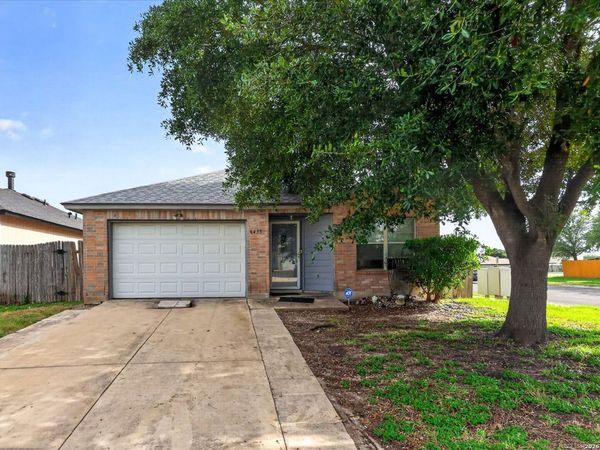 6435 Flatstone Pass, Converse, TX 78109