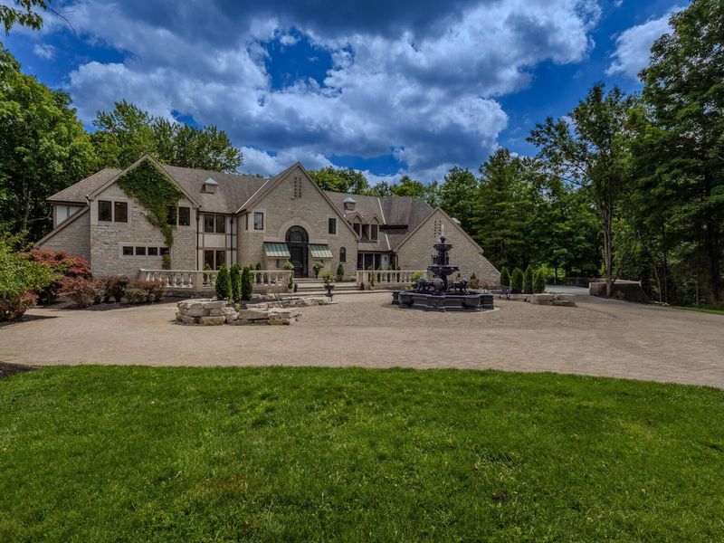 1635 Strathshire Hall Place, Powell, OH 43065 Photo 12