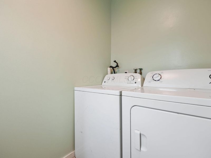57 N Pine Street , Newark, OH 43055 Photo 21