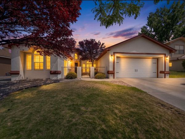 7105 Luz De La Luna Place NW, Albuquerque, NM 87114