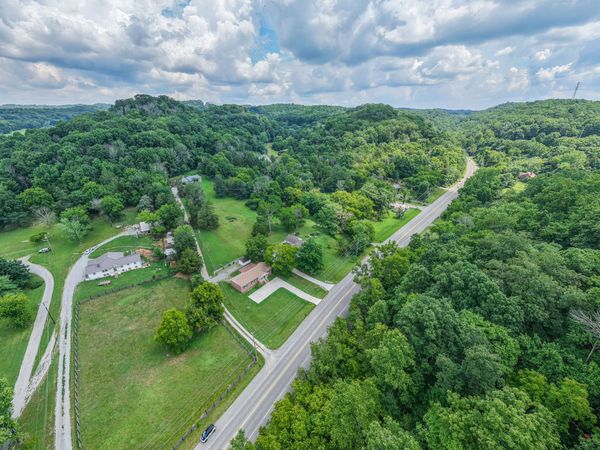 4218 Long Hollow Pike, Goodlettsville, TN 37072