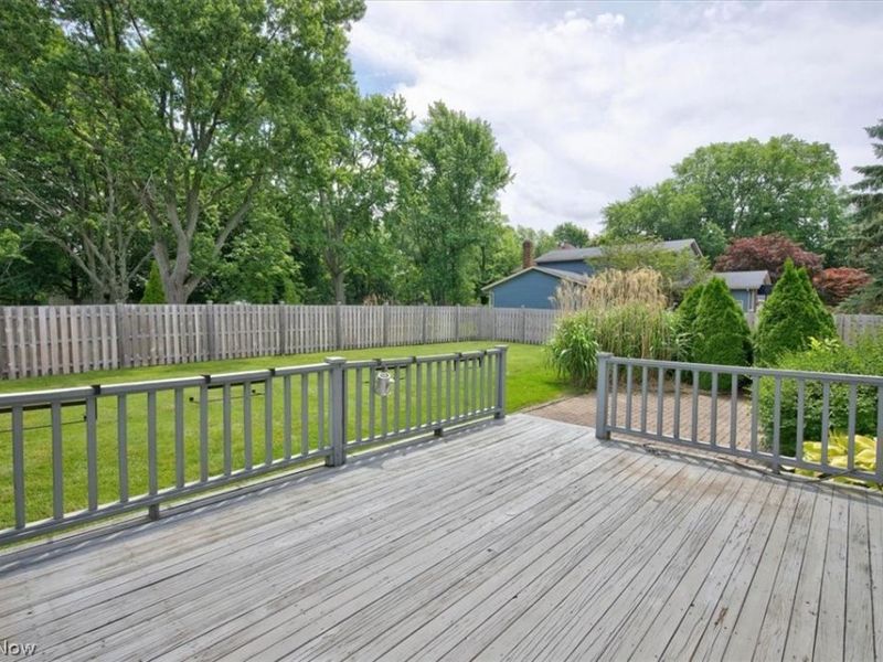 491 Thackeray Trail, Richmond Heights, OH 44143 Photo 32