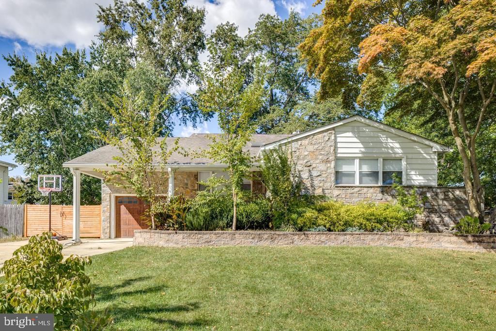 421 Fireside Lane, Cherry Hill, NJ 08003 Main Photo