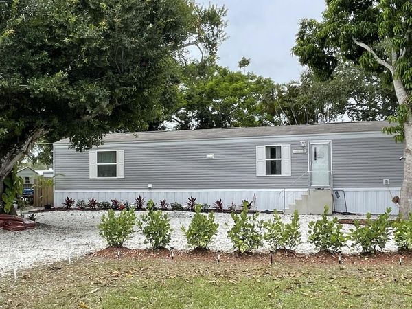 4911 Deanna Lane, Fort Pierce, FL 34946