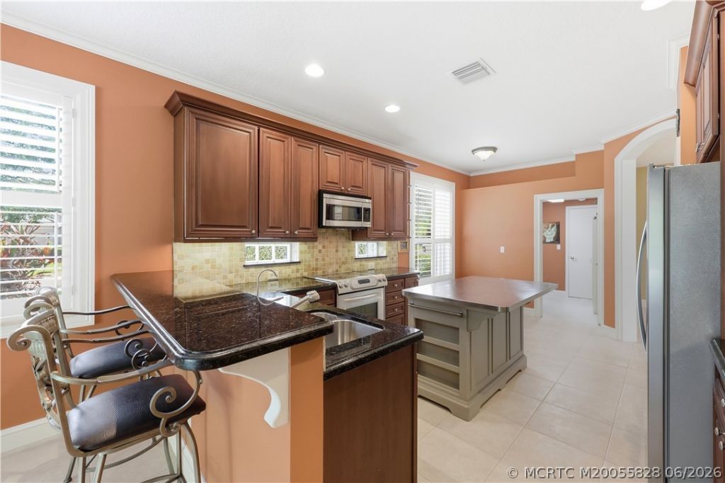 3736 NW Deer Oak Drive, Jensen Beach, FL 34957 Photo
