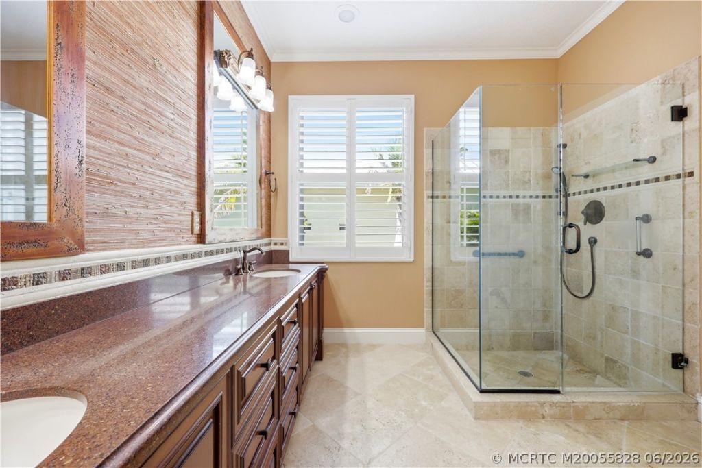 3736 NW Deer Oak Drive, Jensen Beach, FL 34957 Photo