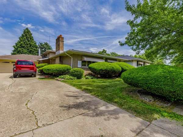 1317 Seeley Avenue , Ford Heights, IL 60411