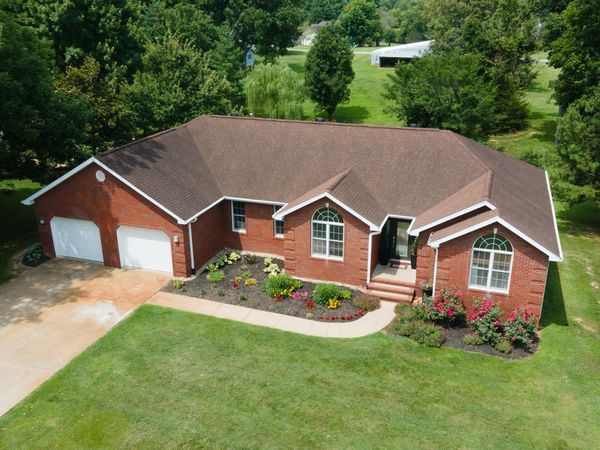 2504 Saddle Lane , Marion, IL 62959