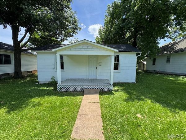 228 Pine Street , Sullivan, MO 63080