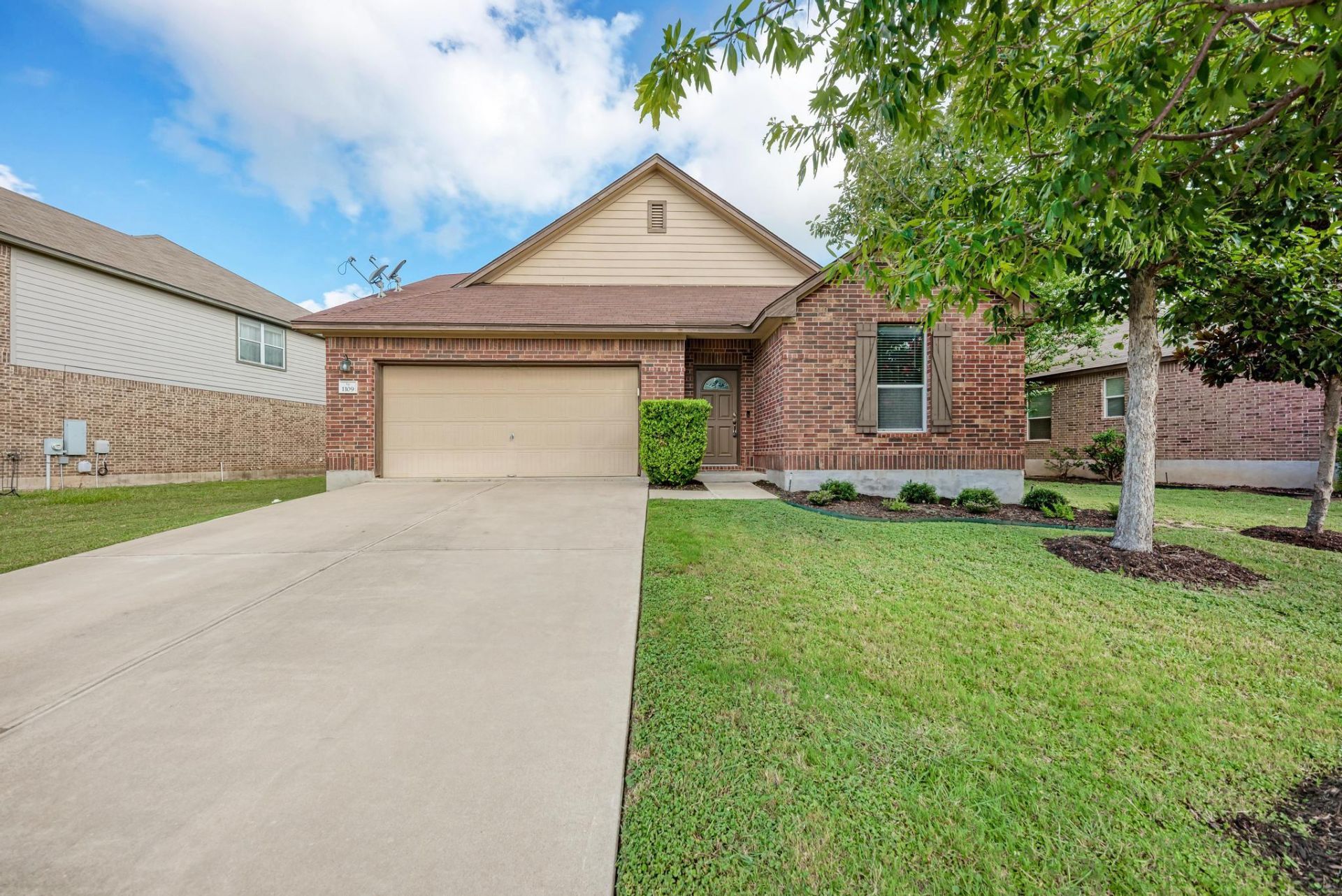 1109 Sussex Pl, Round Rock, TX 78665 Main Photo