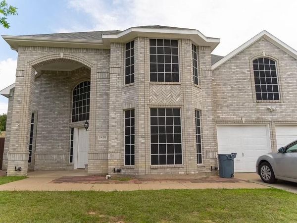 2420 Harpers Ferry Court, Mesquite, TX 75181