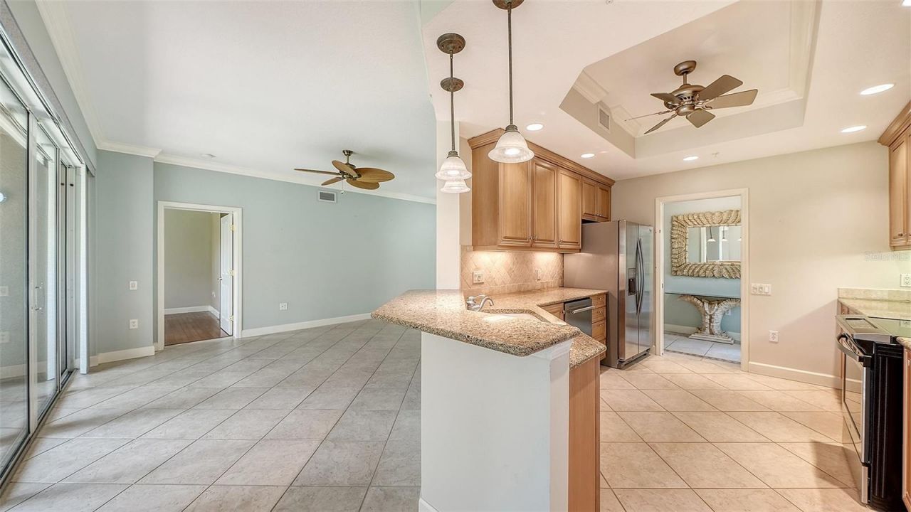 5211 Parisienne Place, Unit 101B27, Sarasota, FL 34238 Photo