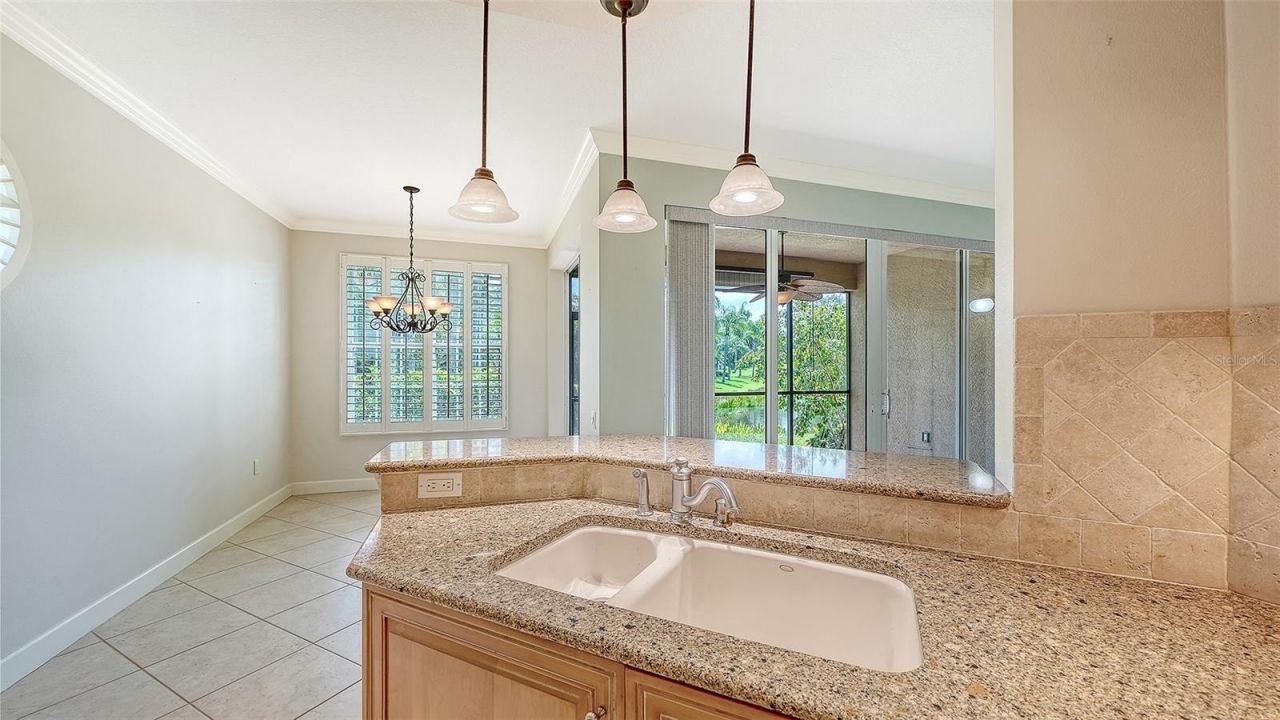 5211 Parisienne Place, Unit 101B27, Sarasota, FL 34238 Photo