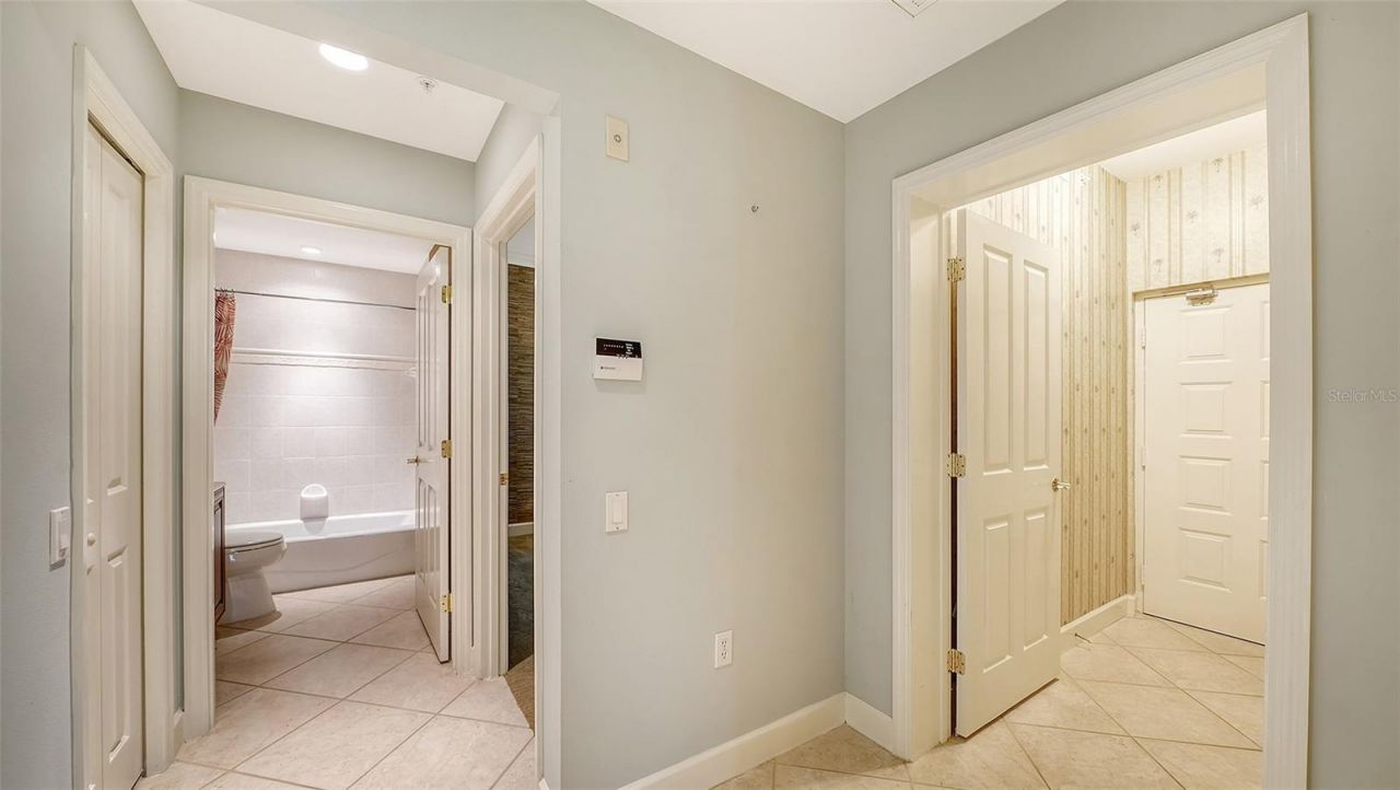 5211 Parisienne Place, Unit 101B27, Sarasota, FL 34238 Photo