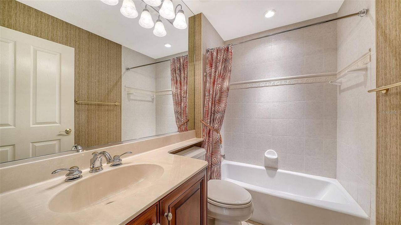 5211 Parisienne Place, Unit 101B27, Sarasota, FL 34238 Photo