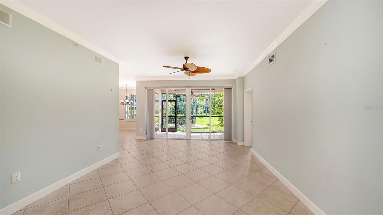 5211 Parisienne Place, Unit 101B27, Sarasota, FL 34238 Photo