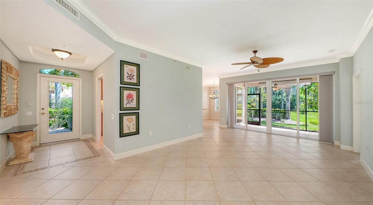 5211 Parisienne Place, Unit 101B27, Sarasota, FL 34238 Photo