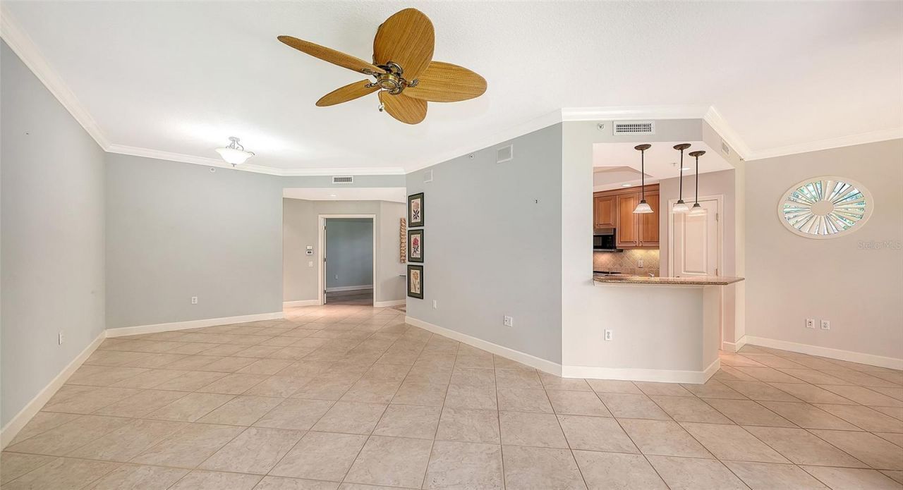 5211 Parisienne Place, Unit 101B27, Sarasota, FL 34238 Photo