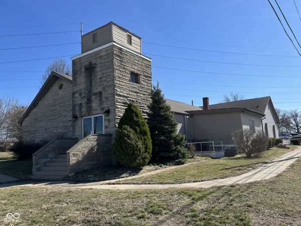 955 Oliver Avenue , Indianapolis, IN 46221