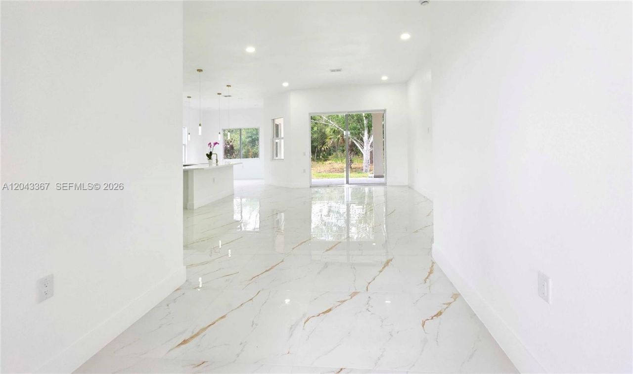 133 Hunting Club Ave , Clewiston, FL 33440 Photo