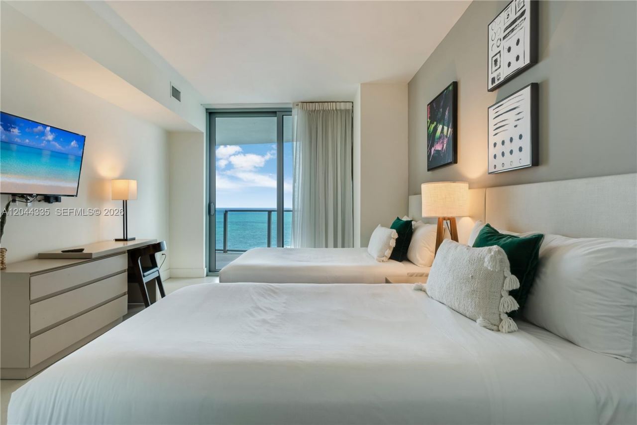 4111 S Ocean Dr, Unit 1405, Hollywood, FL 33019 Photo