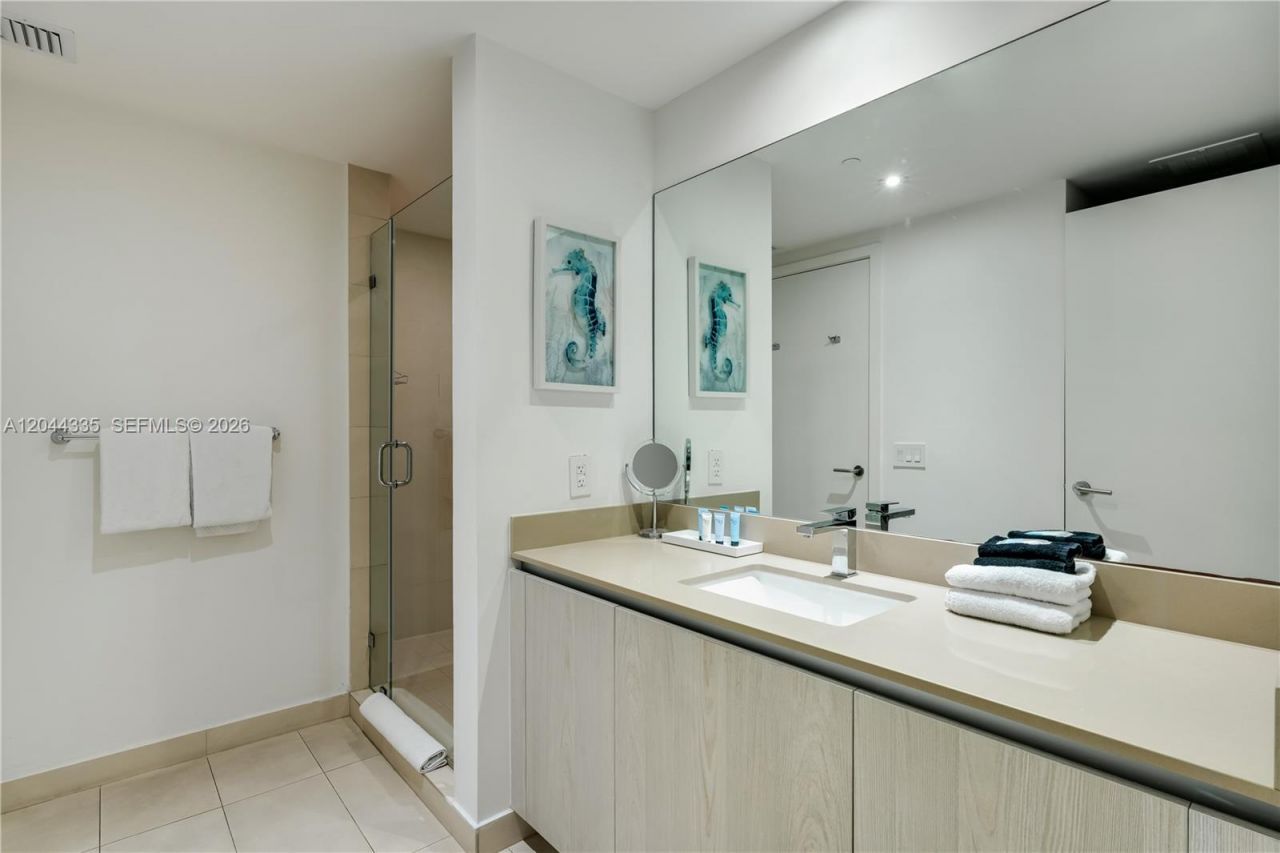 4111 S Ocean Dr, Unit 1405, Hollywood, FL 33019 Photo