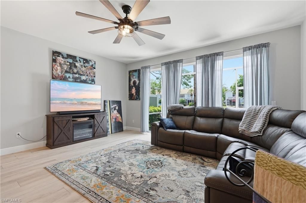 15950 Marcello Cir, Unit 247, Naples, FL 34110 Photo