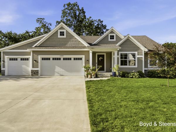 13092 Boulderway Trail, Grand Haven, MI 49417