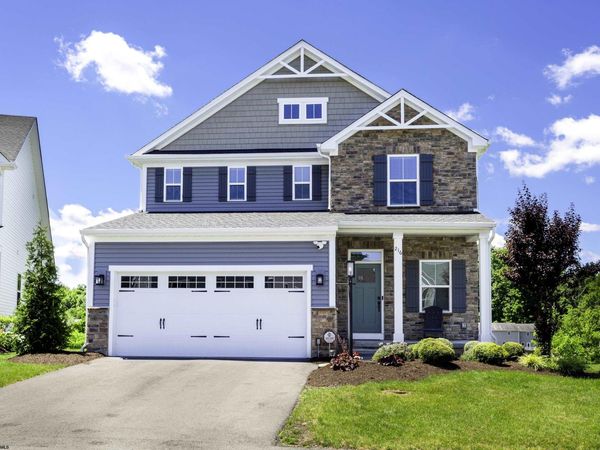 216 Dolly Lane, Morgantown, WV 26505