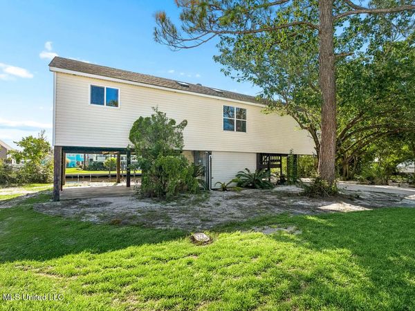 6178 Pontiac Drive, Kiln, MS 39556