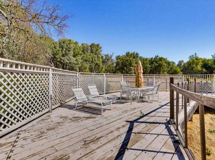 18310 Gray Oak Dr, Rough and Ready, CA 95975 Photo