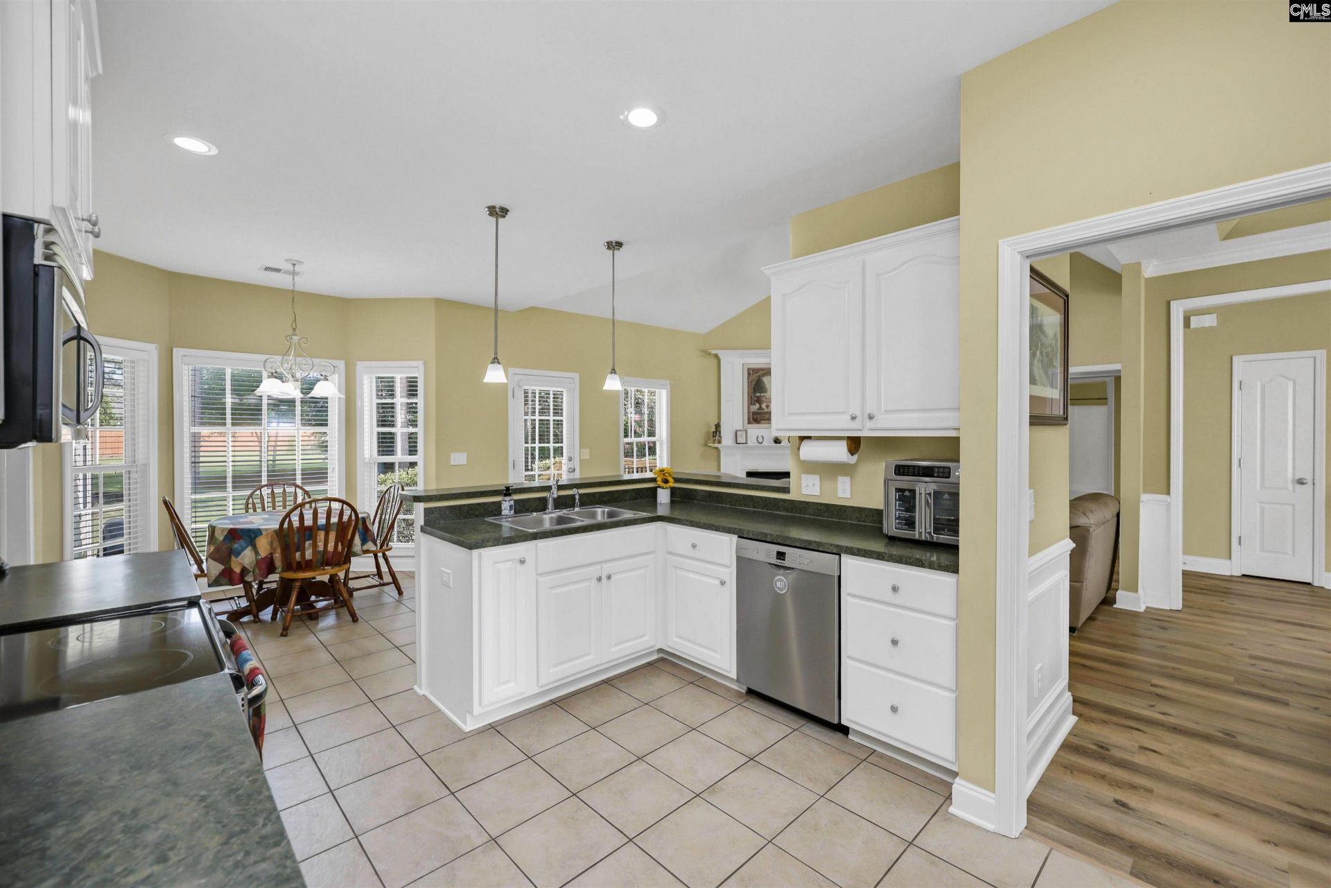78 Remington Drive Photo 31