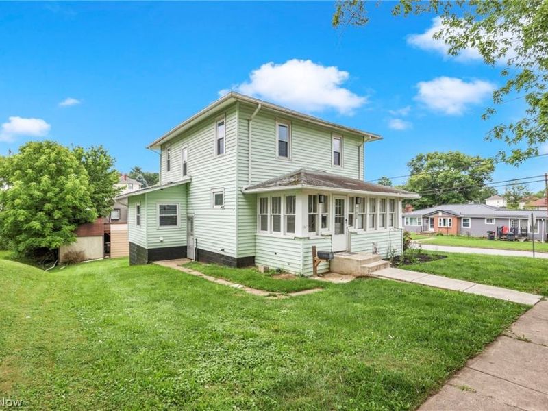 702 16th Street, Cambridge, OH 43725 Photo 3
