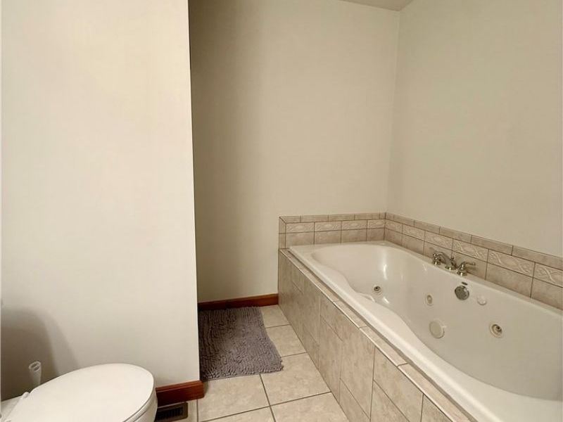 4190 Waynesburg Road NW, Carrollton, OH 44615 Photo 20