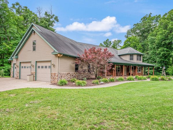 10810 Ingersoll Drive, Howard City, MI 49329