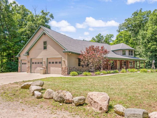 10810 Ingersoll Drive, Howard City, MI 49329