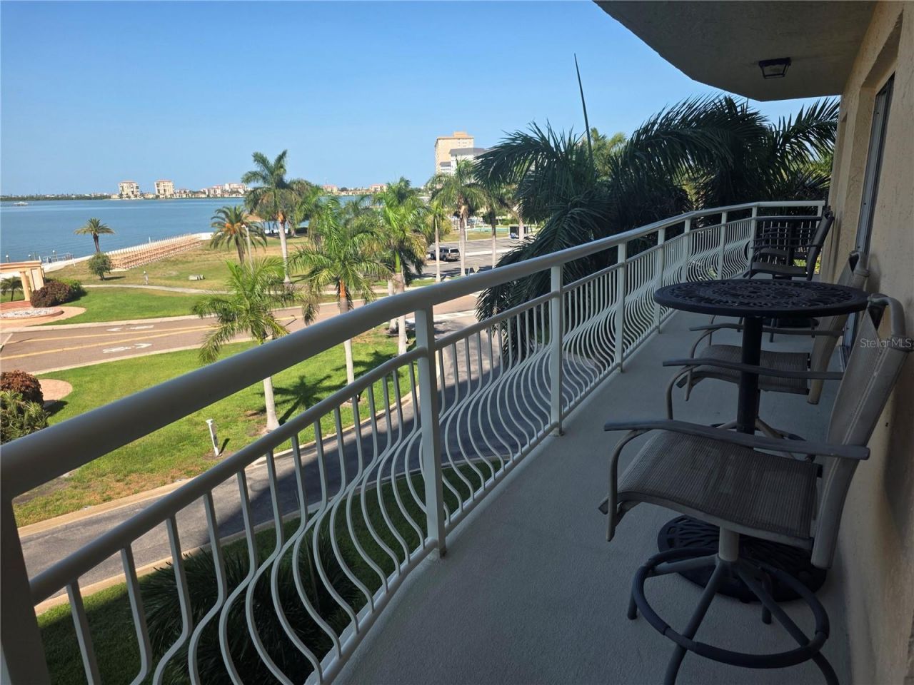 4900 Brittany Drive S, Unit 414, Saint Petersburg, FL 33715 Photo