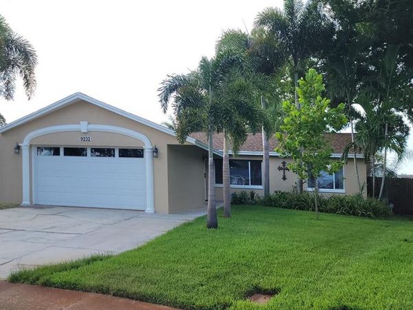 9232 80TH AVENUE, SEMINOLE, FL 33777