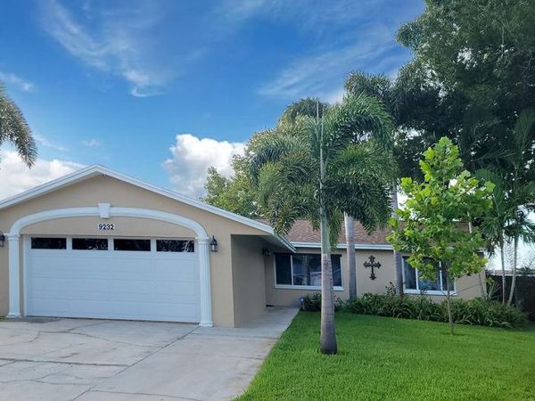 9232 80TH AVENUE, SEMINOLE, FL 33777