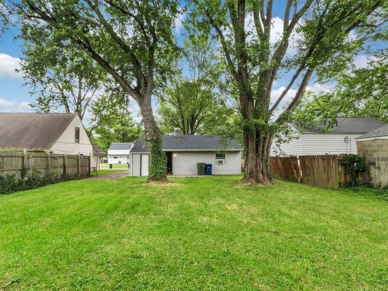 2381 Century Drive , Columbus, OH 43211 Photo 20