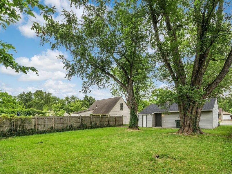2381 Century Drive , Columbus, OH 43211 Photo 21