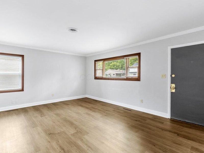 2381 Century Drive , Columbus, OH 43211 Photo 8