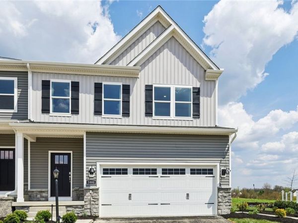 153 Sweetwater Drive, Moon Township, PA 15108
