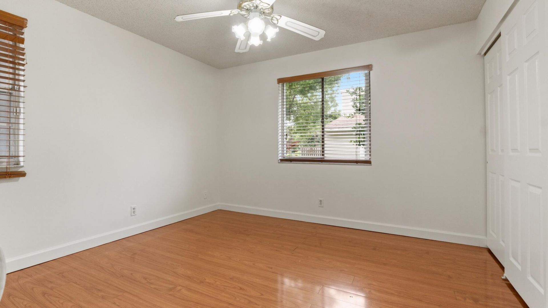 570 Woodgate Circle, Unit A, Sunrise, FL 33326 Photo