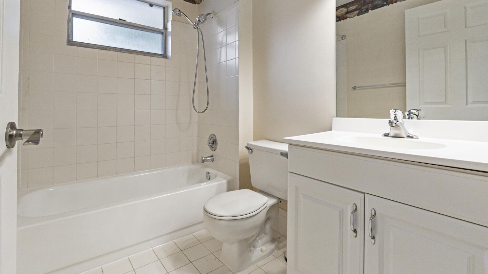 570 Woodgate Circle, Unit A, Sunrise, FL 33326 Photo