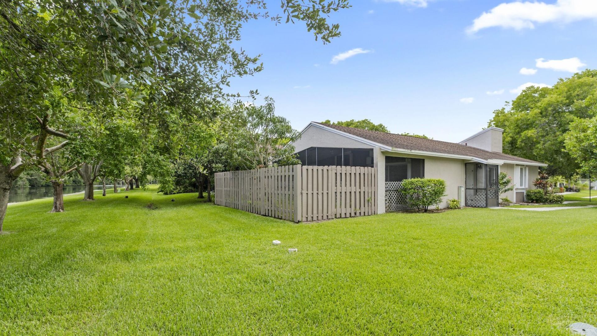 570 Woodgate Circle, Unit A, Sunrise, FL 33326 Photo